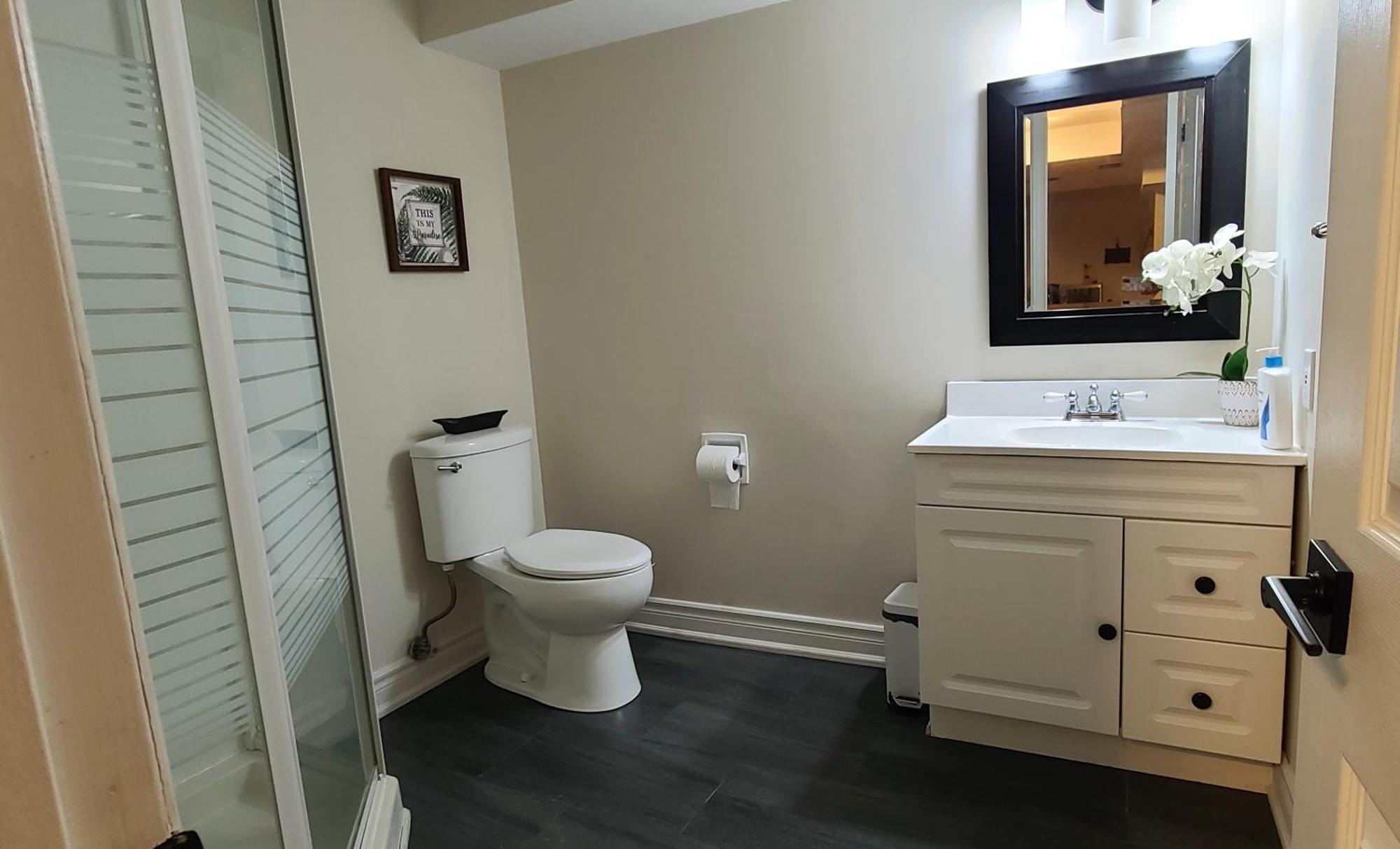 Spacious And Bright Unit With Natural Light. Pickering Exterior photo